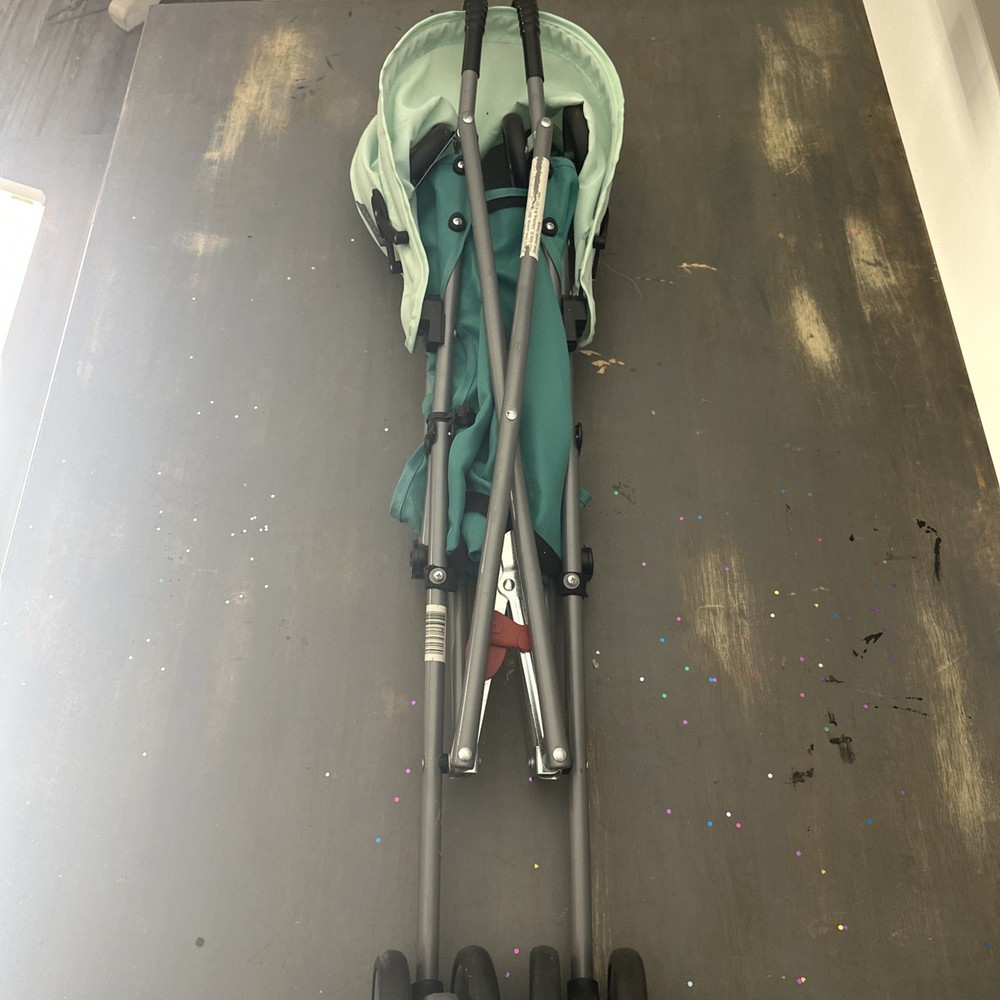 COSCO STROLLER 'umbrella' type foldable two-tone turquoise/blue shade