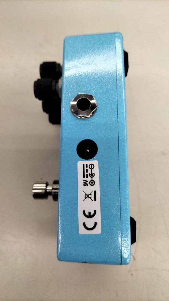 MXR Analog Chorus Guitar Effect Pedal Used