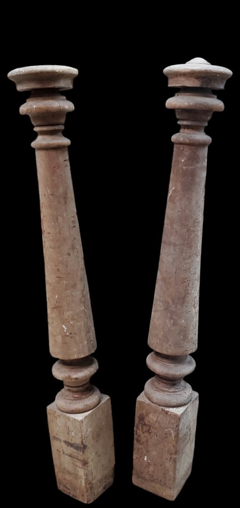 Pair Of Newel Posts *GAM0205