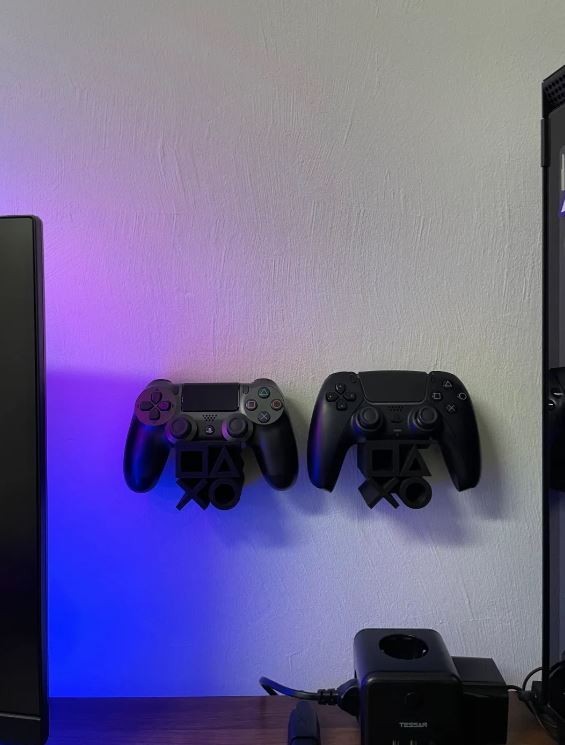 3D Printed PS4 Controller Stand – Sleek Holder for DualShock 4 Gamepad