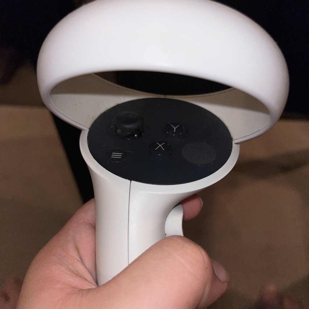 Oculus Meta Question 2 VR Headset With Charger 256GB