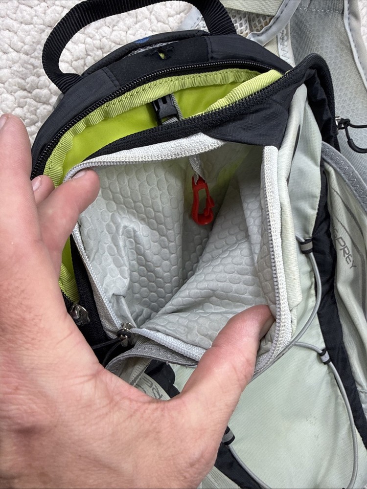 Osprey Rev 1.5 hydration pack in Grey Without Bladder