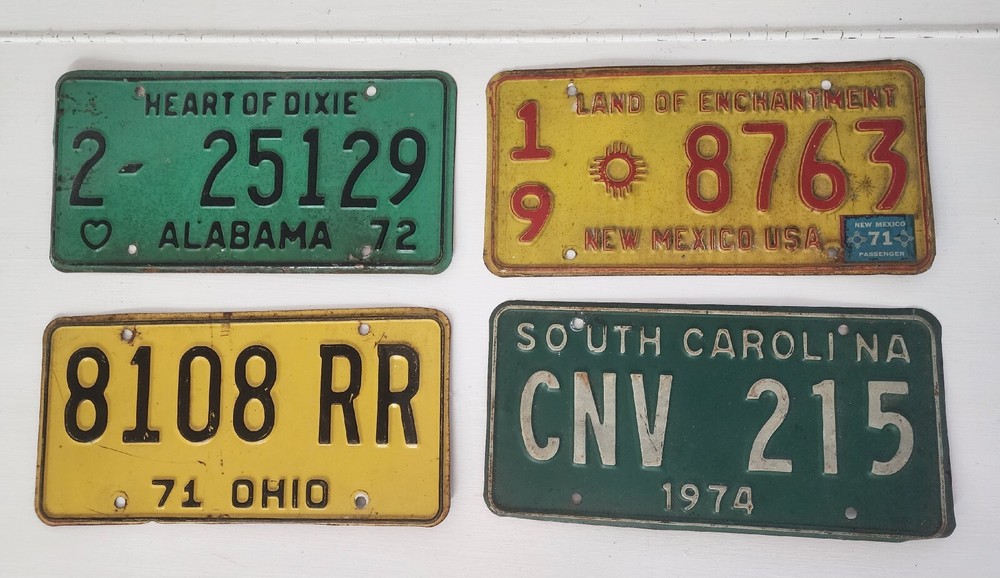 Antique auto license plates Per Each