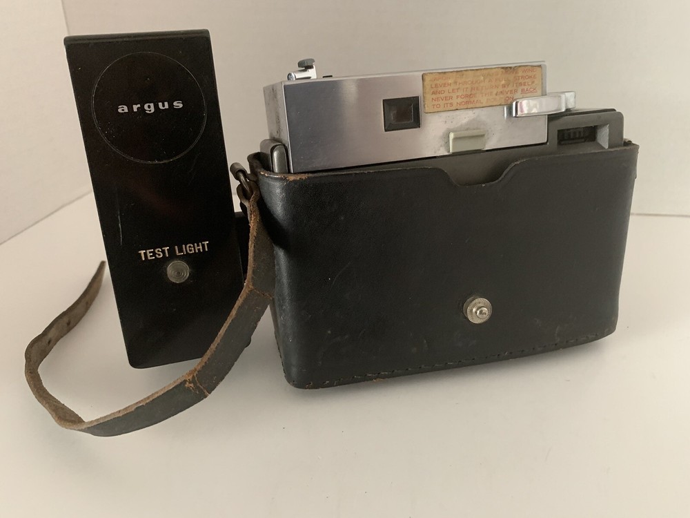 Vintage Argus Autronic 35 Camera *UNTESTED*