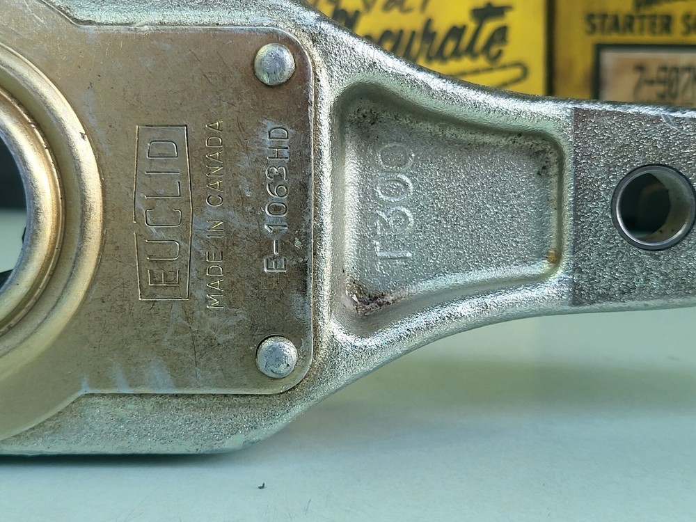 E-1063HD-Manual Slack Adjuster