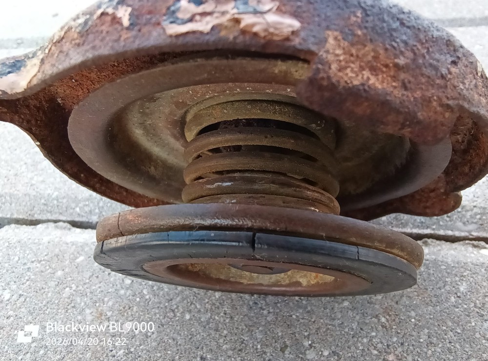 WW2 German Accessory CAP from German Vehicle; Technics Radiator Cap