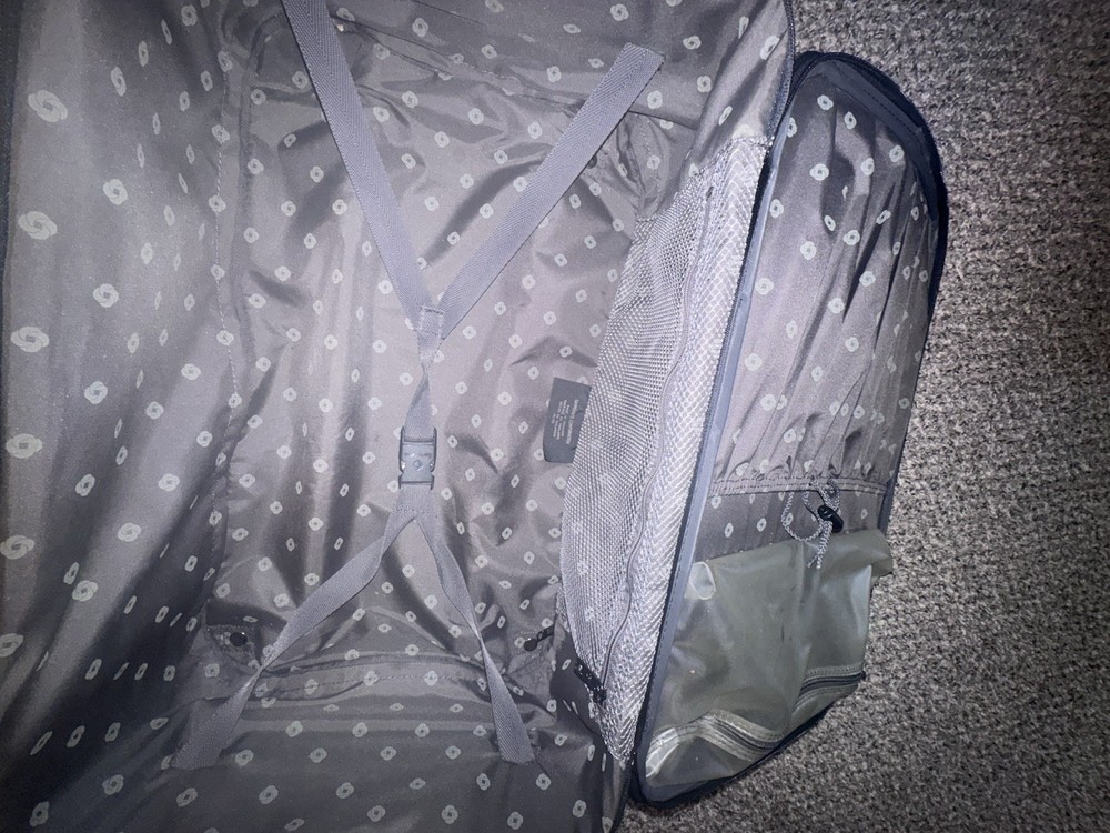 Samsonite Softside Rolling Carry-On Suitcase 23-inch