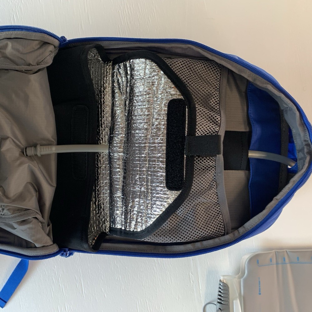 Hydro Flask Down Shift Backpack -14 Liter Water Pocket Hydration Pack Blue