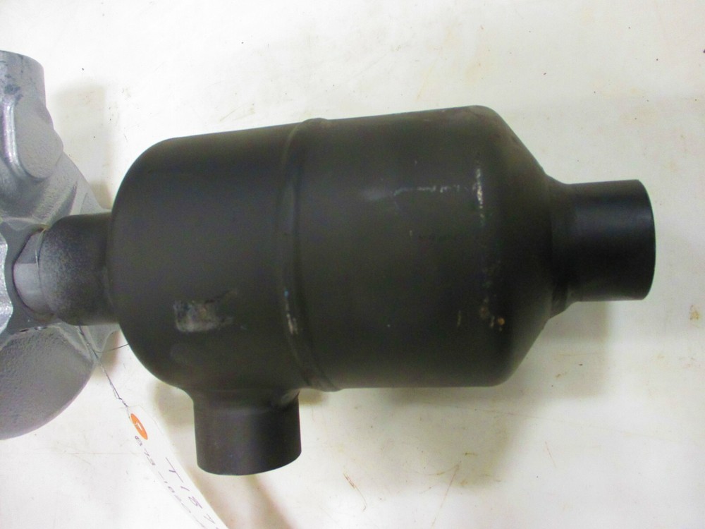 MAGNETROL B-73-1B20-ANR Liquid Level Switch 1" Socket Weld Connections