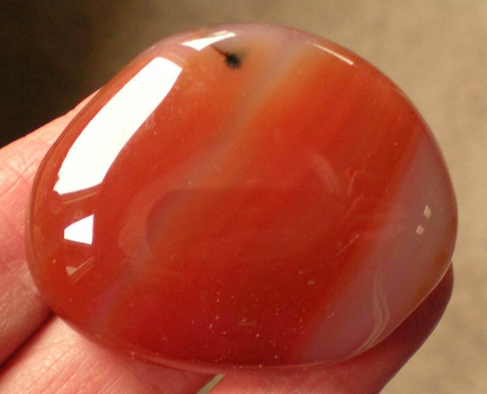 Carnelian Agate Palmstone sc707a