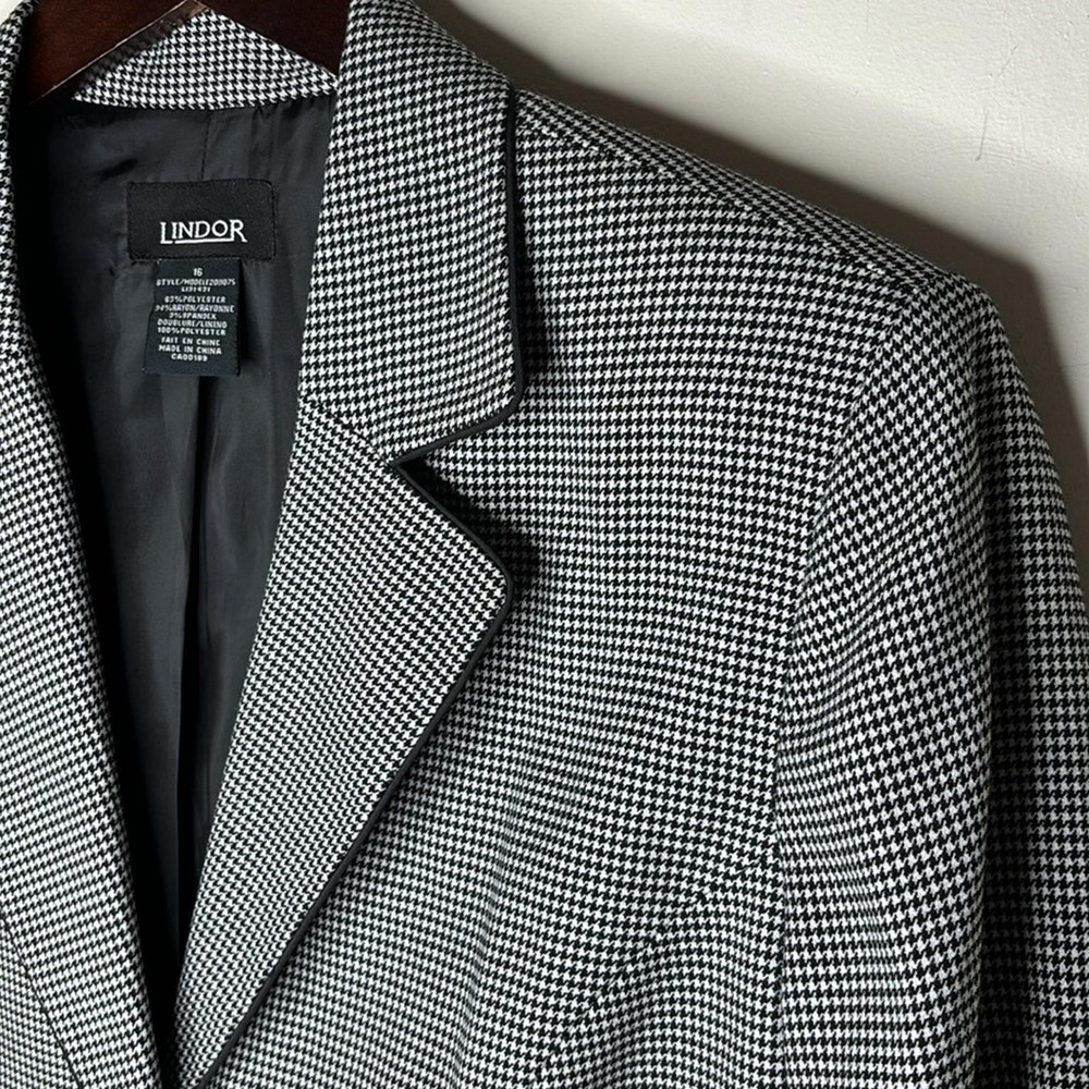 LINDOR Houndstooth Black & White Blazer - Size 16