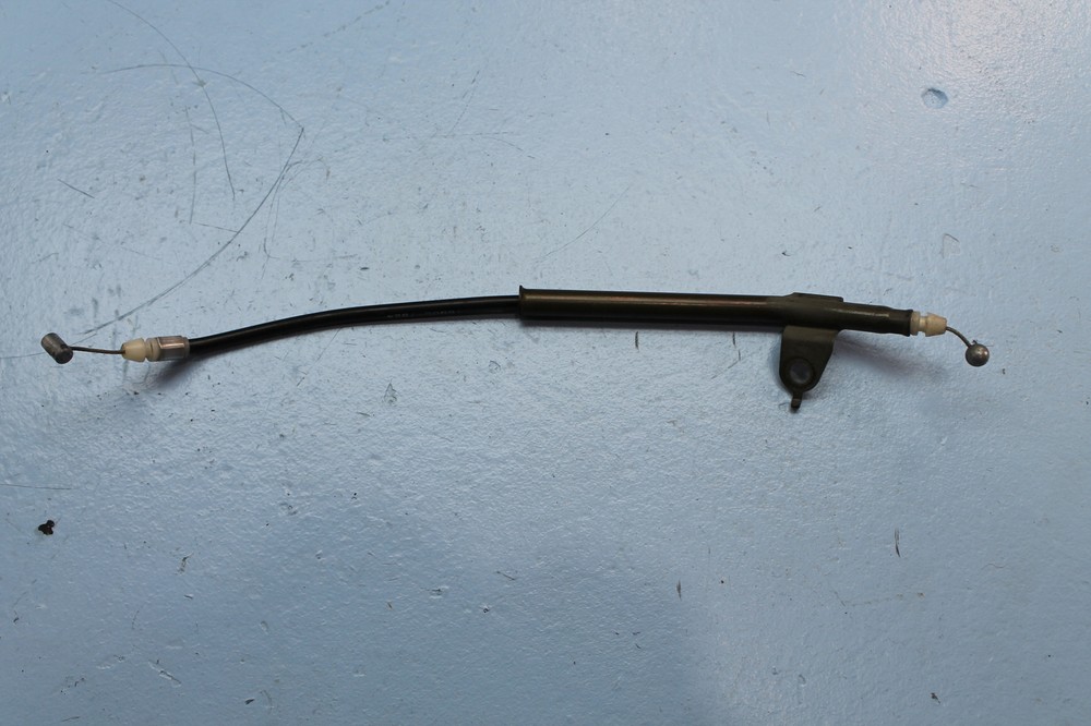 1106 07-09 SUZUKI SV650 SEAT LATCH CABLE PULL CORD