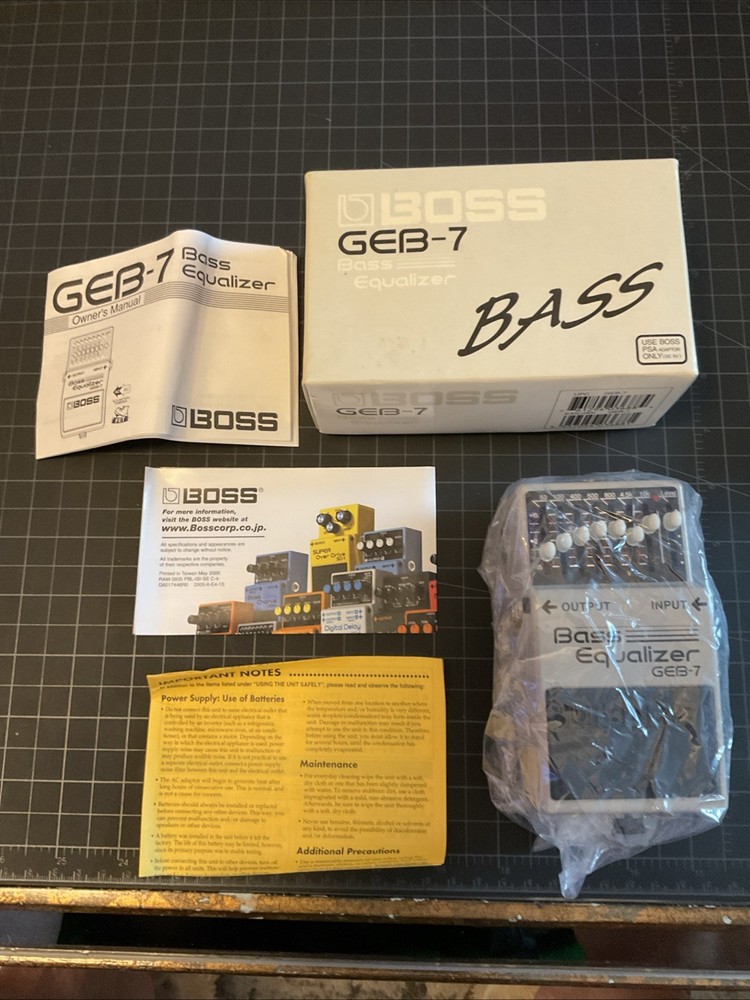 BOSS GEB-7 Bass Equalizer Pedal