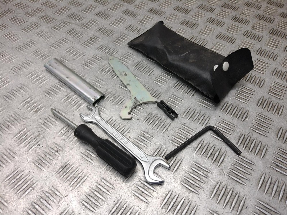 2015 HONDA CBF1000 S TOOLKIT