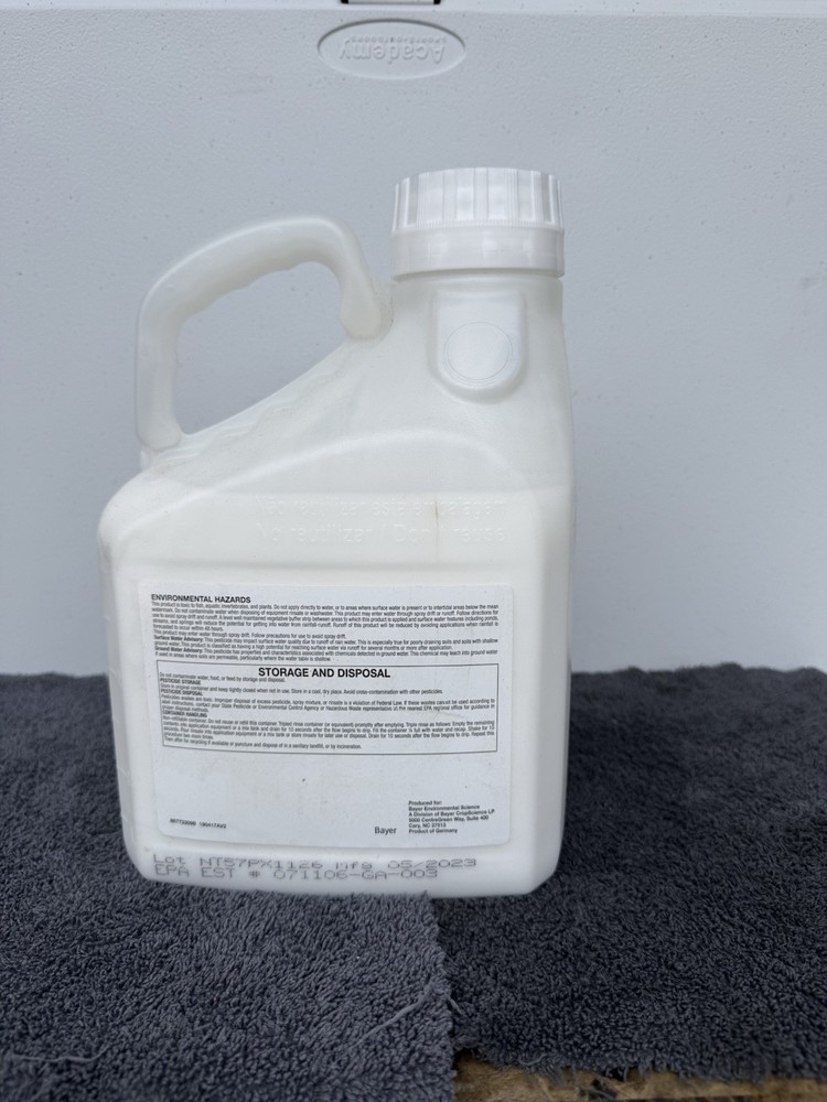 Bayer Specticle FLO Herbicide - 1 Gallon