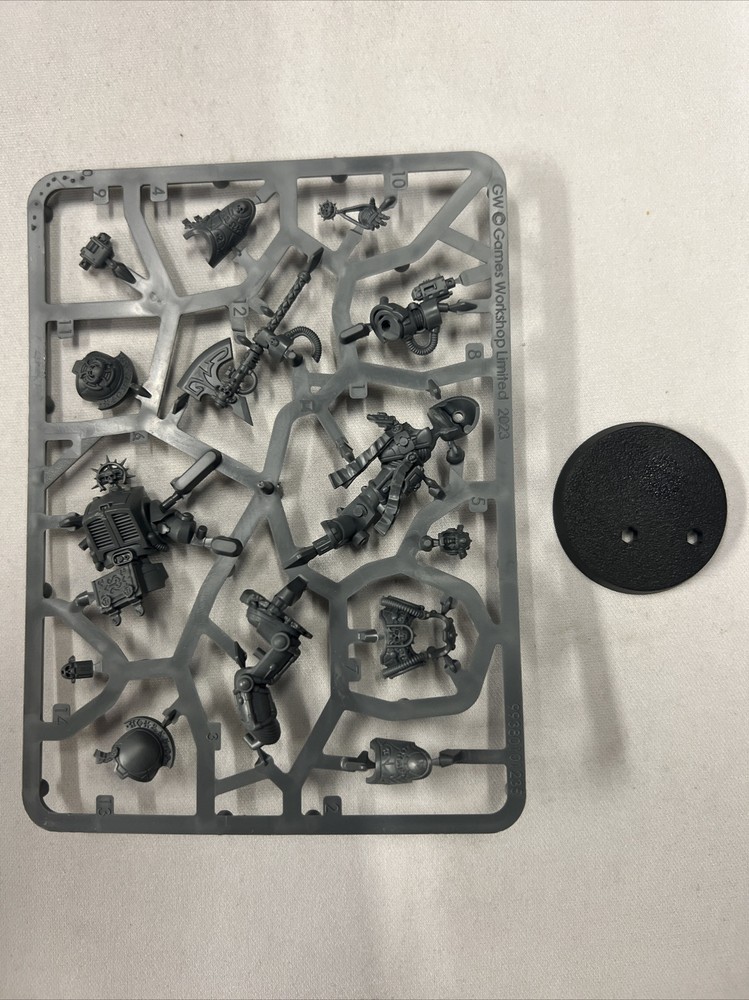Space Marines Librarian in Terminator Armour Armor Leviathan Warhammer 40k NOS