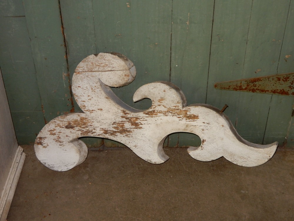 2 LARGE ANTIQUE ARCHITECTURAL CORBELS CHIPPY WHITE CIRCA 1850 3