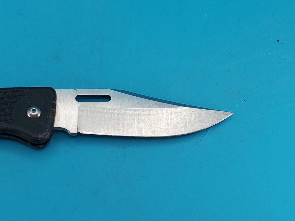 SOG Auto Clip Plain Edge Folding Pocket Knife!