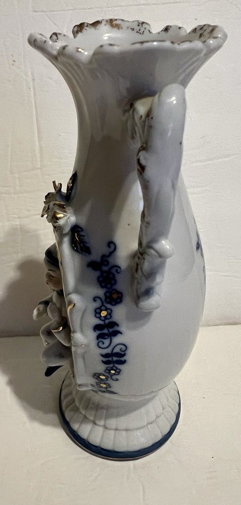 Norlean Victorian style Porcelain Handled Vase