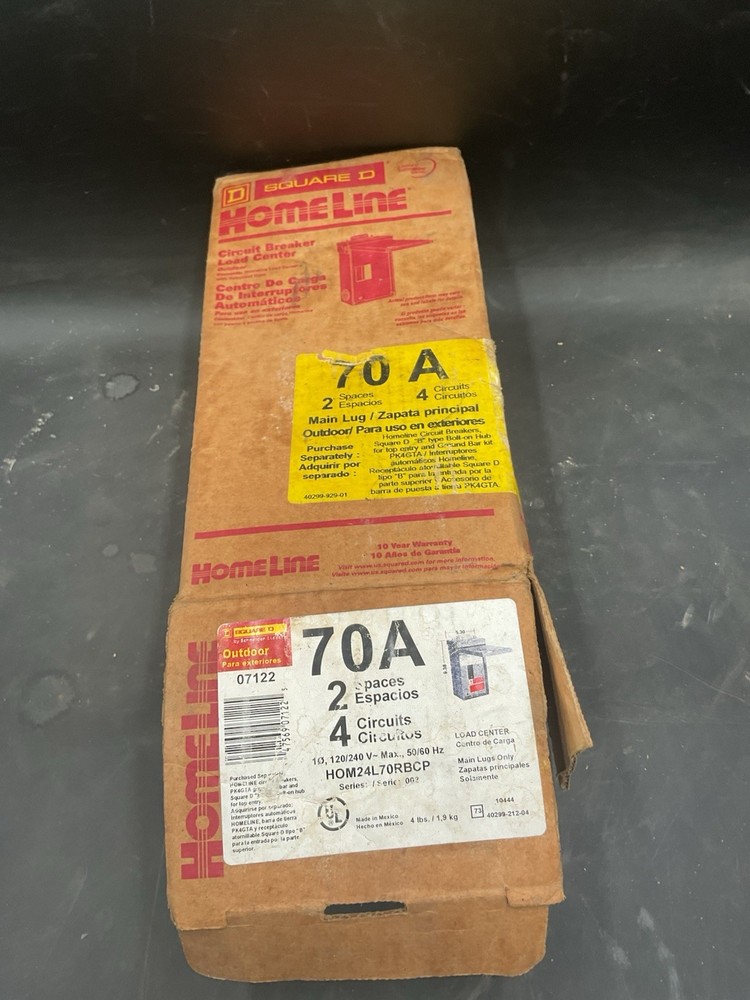 Square D Homeline Load Center 07122