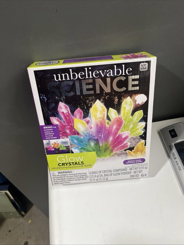 NEW Science Squad Unbelievable Science Grow & Create Crystals