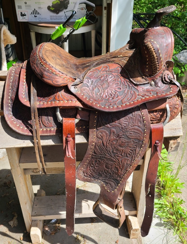 14.5" Tooled Western Saddle Brown