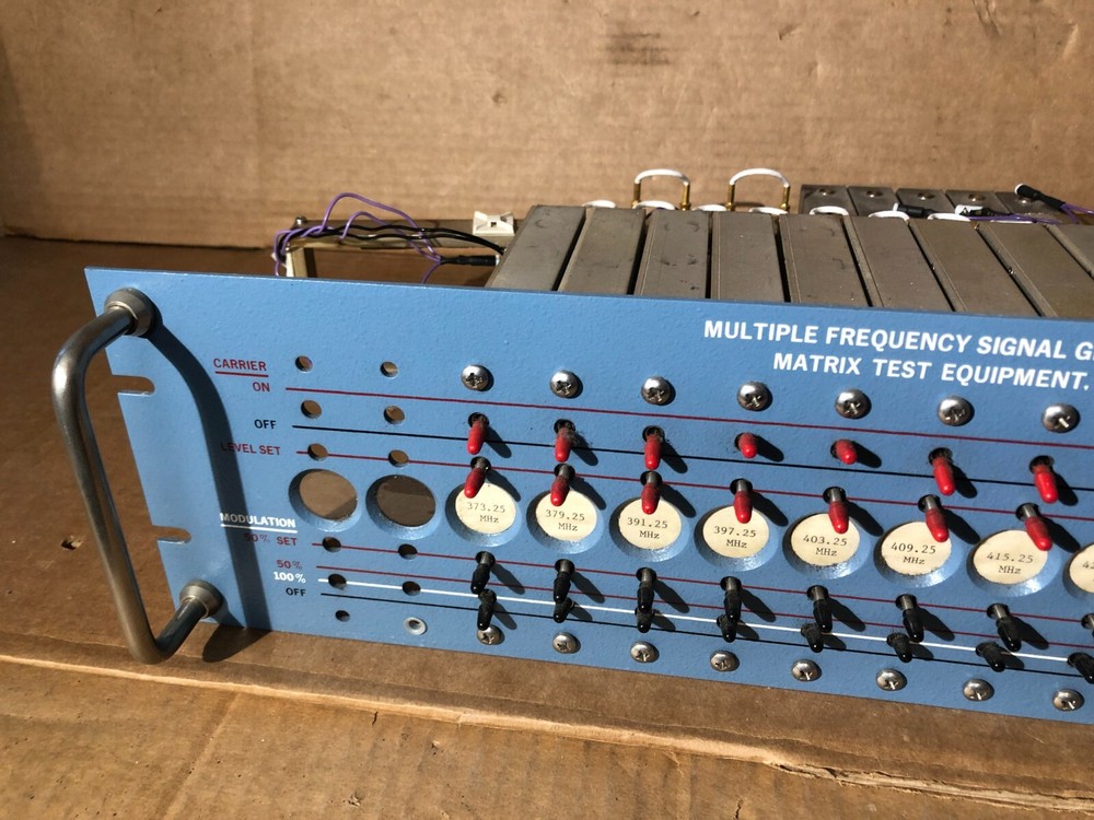 Matrix Test Equipment Multiple Frequency Signal Generator