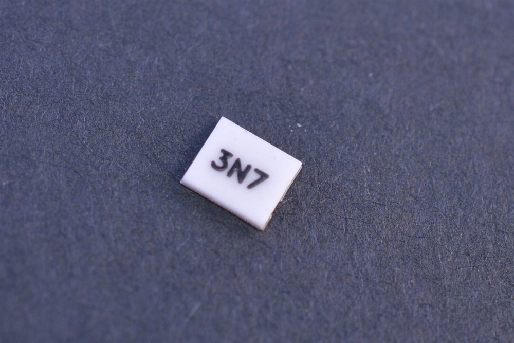 3 EMC RF Microwave SMT Attenuator 03dB DC – 6 GHz 50 Ohm Temperature Variable