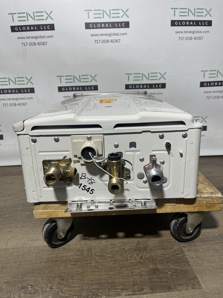 Rinnai V53DeP Outdoor Tankless Water Heater 120k BTU Propane Gas (B-18 #1545)