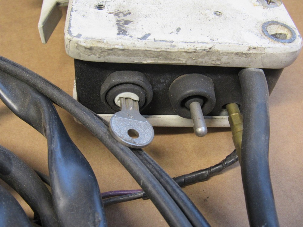 Johnson Hydro-Electric Drive Remote Control Box w/ Harness