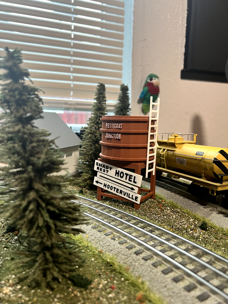 O Scale Petticoat Junction "Water Tower"