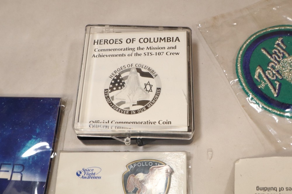 Lot Nasa Space Shuttle Mission Pins Challenge Coins Patch