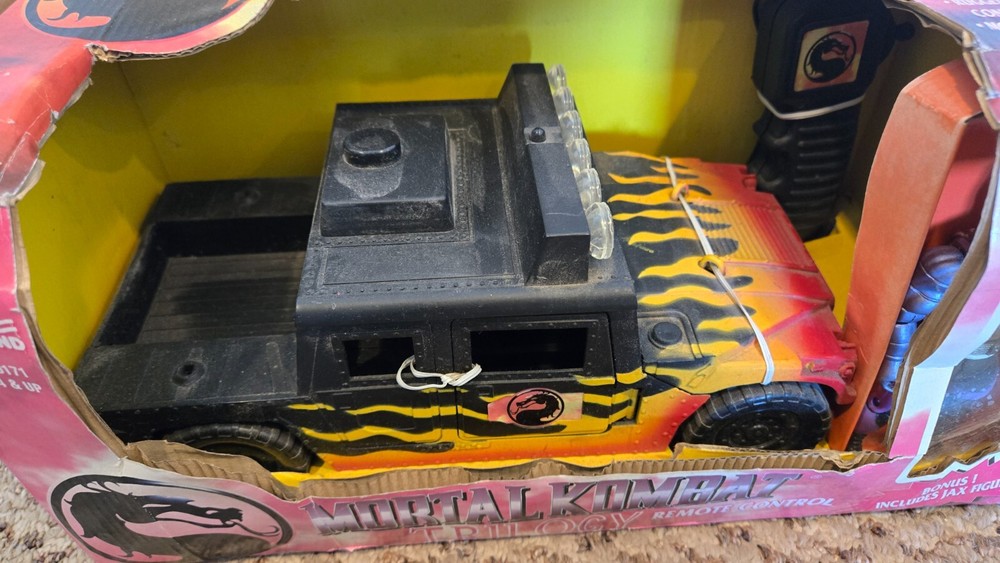 1998 Mortal Kombat Remote Control Jeep With Jax Figure