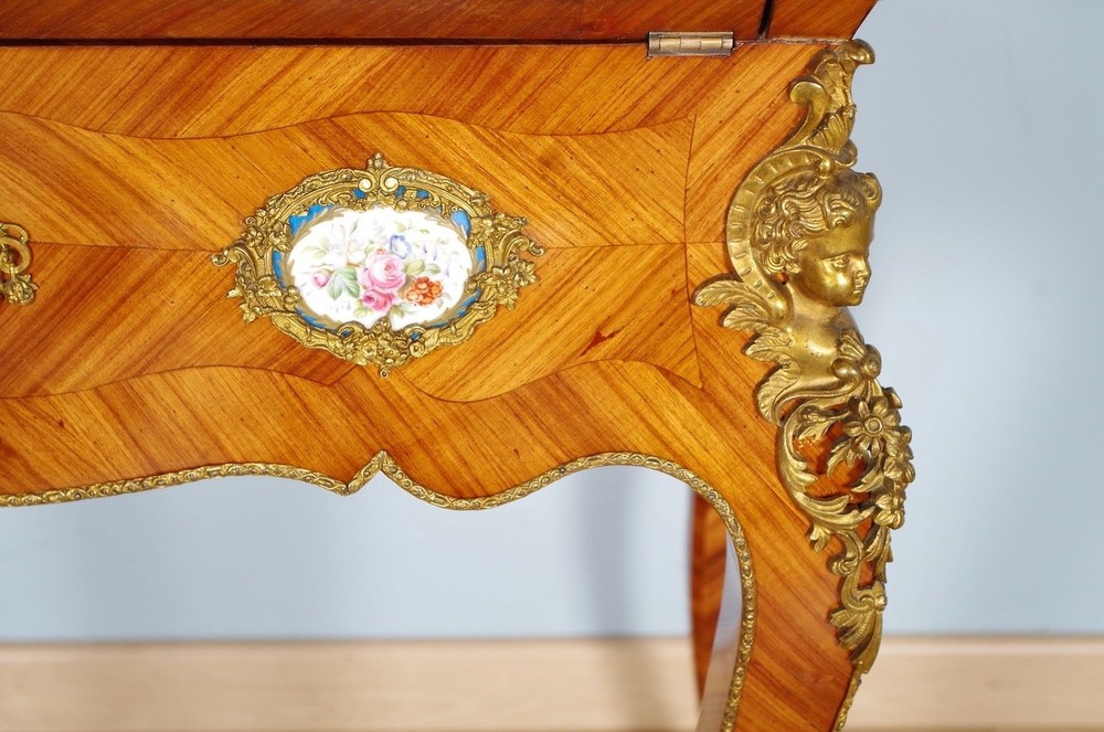 Napoleon III Sloping Desk