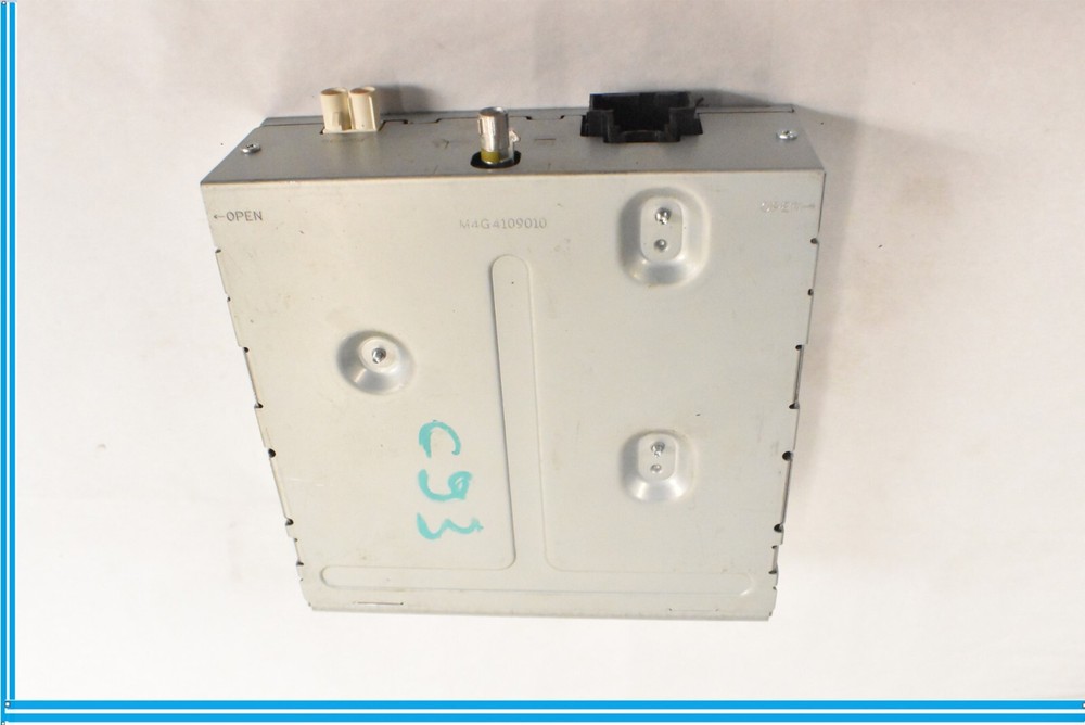 2012-2016 OEM TESLA Model S Radio Receiver Control Module Panasonic