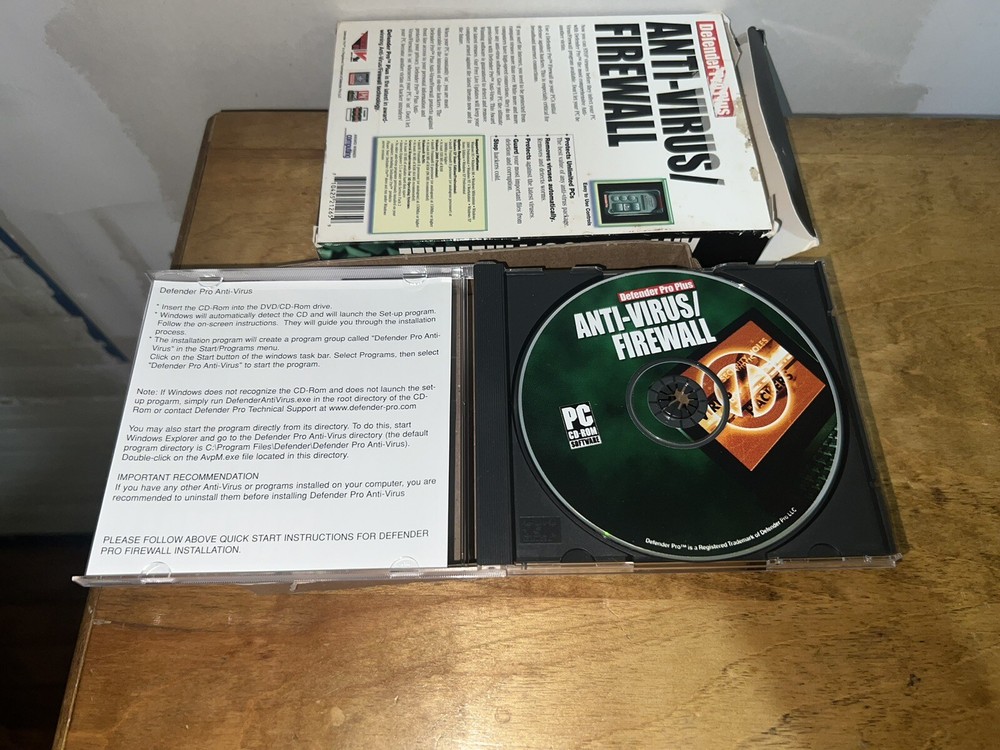 Defender Pro Plus Anti Virus / Firewall PC CD ROM Complete In Small Box