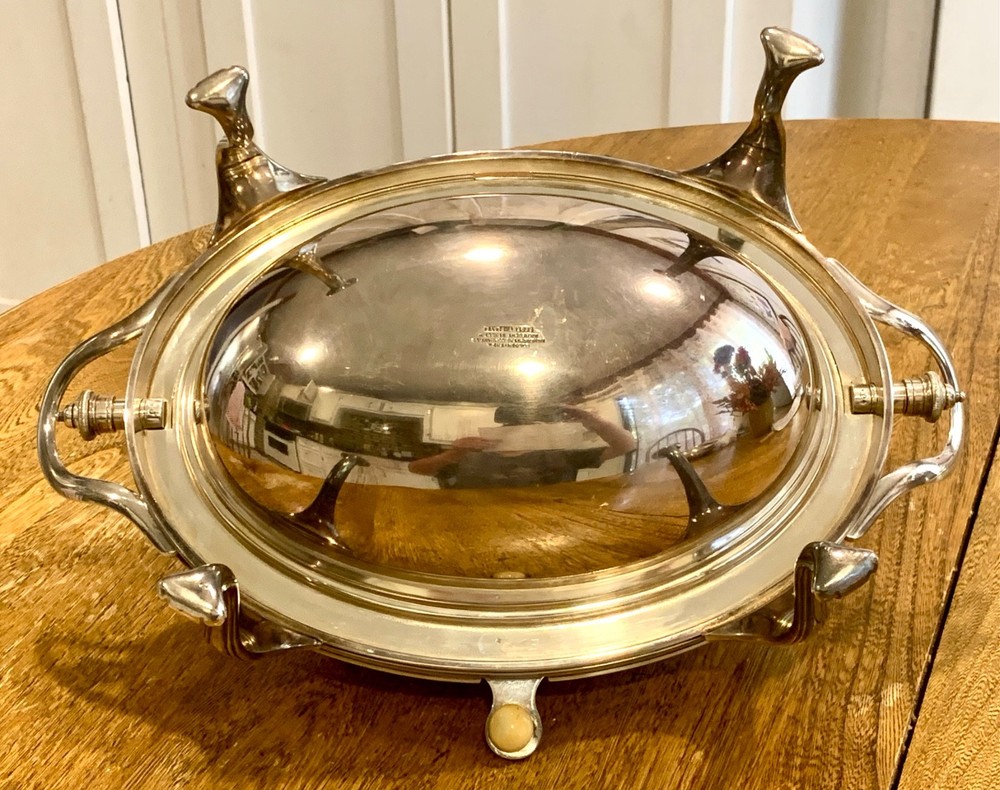 Goldsmiths & Silversmiths Silver-Plate Rotating Dome Server Regent Plate