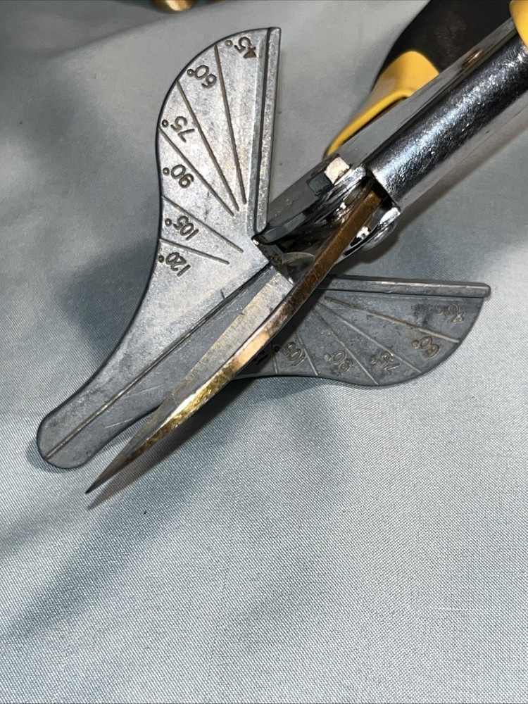 Adjustable Multi-Angle Miter Shears - Safe Cutting for Plastic, PVC & Trim Work