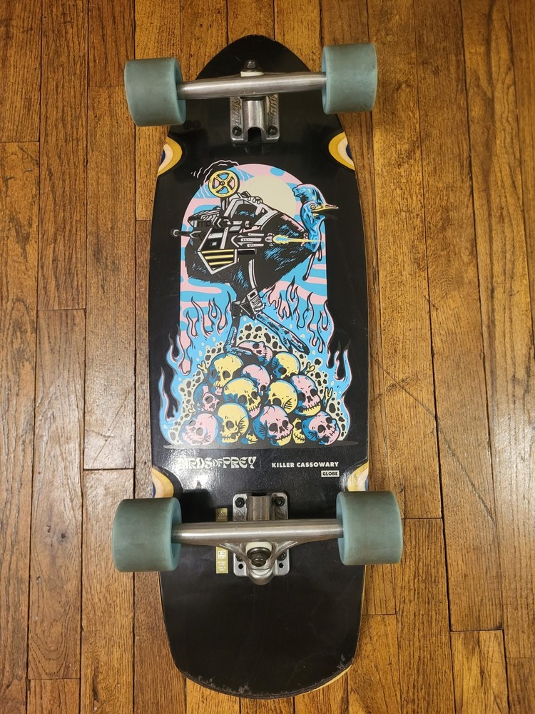 Globe Stubby Killer Cassowary 30" Cruiser Skateboard Complete Excellent Cond.