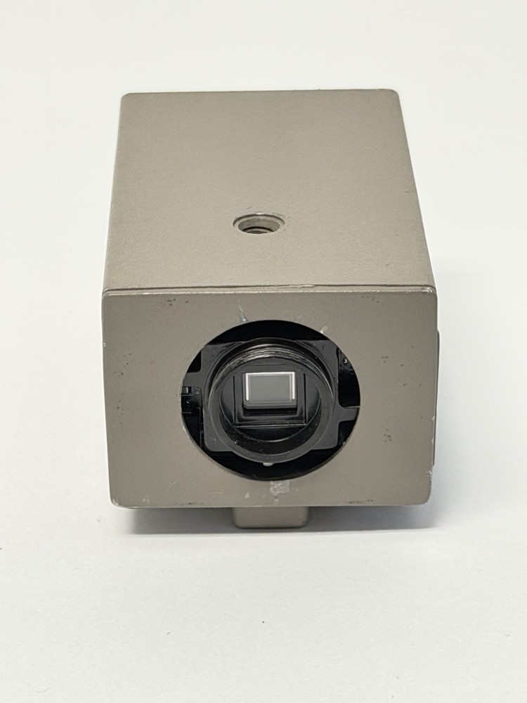COHU 2122-1000/0000 Solid State Camera