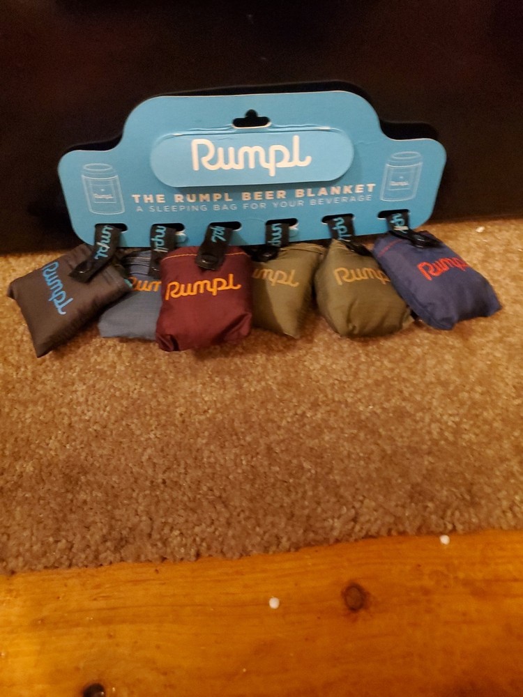 NEW Rumpl Beer Blanket 6-pack  Multicolor