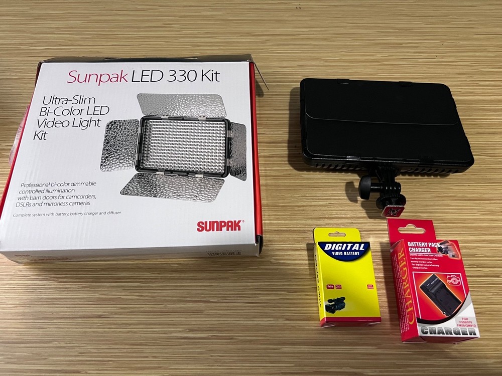 Defective Video Light Kit: Sunpak LED 330 Kit