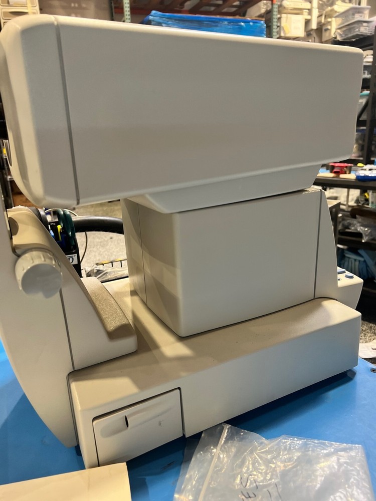 Zeiss Automatic Refractor Model 599