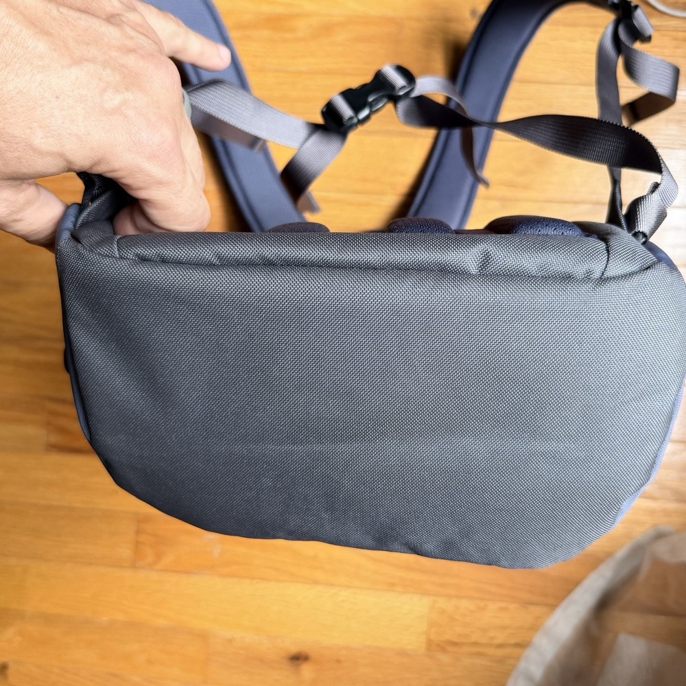 Arc’teryx Mantis 20 Backpack Gray Excellent Condition Lightly Used