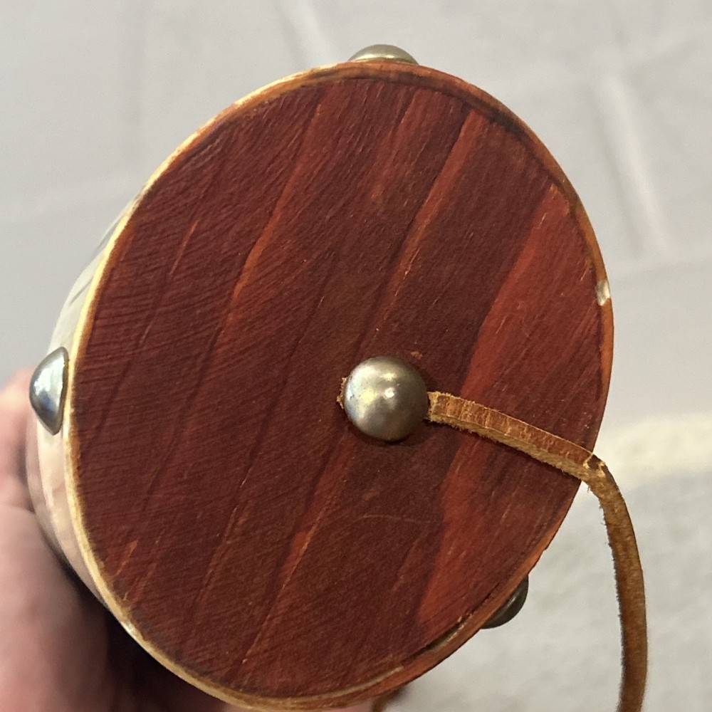 Muzzle-Loaders Authentic Black Powder Horn w/ Leather Strap 15”