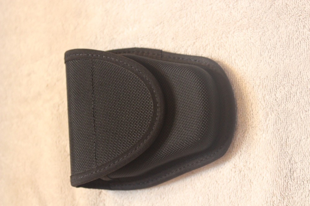 Blackhawk Black Molded Nylon Tactical Single Handcuff Case with Hidden Snaps