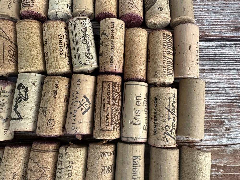 50 Wine Corks Used
