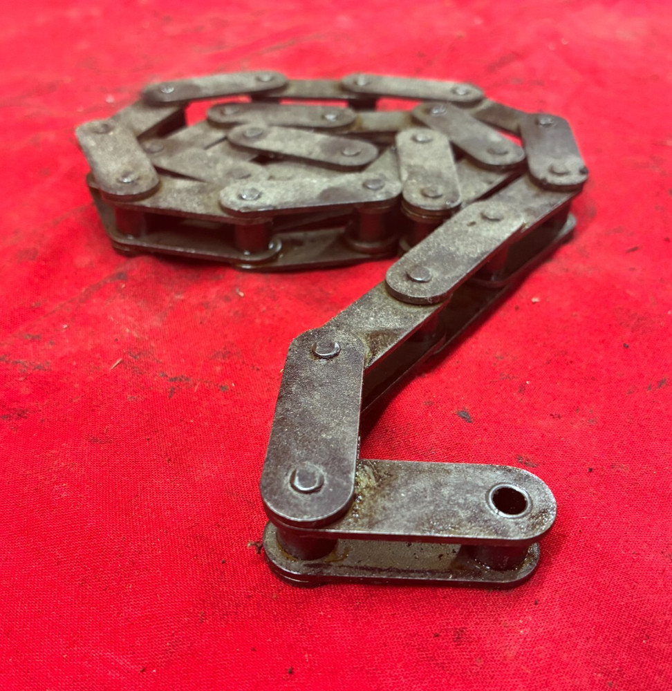 UNBRANDED ROLLER CHAIN AL C2050 LENGTH: 31 INCHES