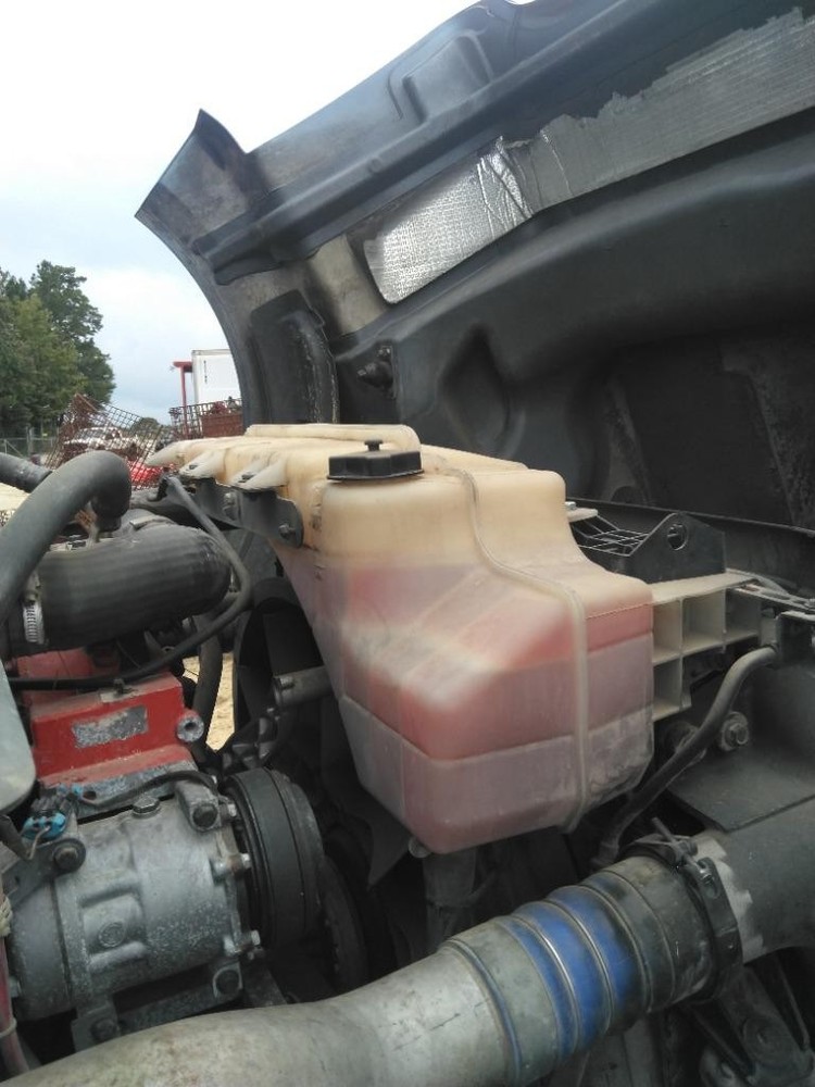 For 2013 VOLVO VNL RADIATOR OVERFLOW TANK ,  GA