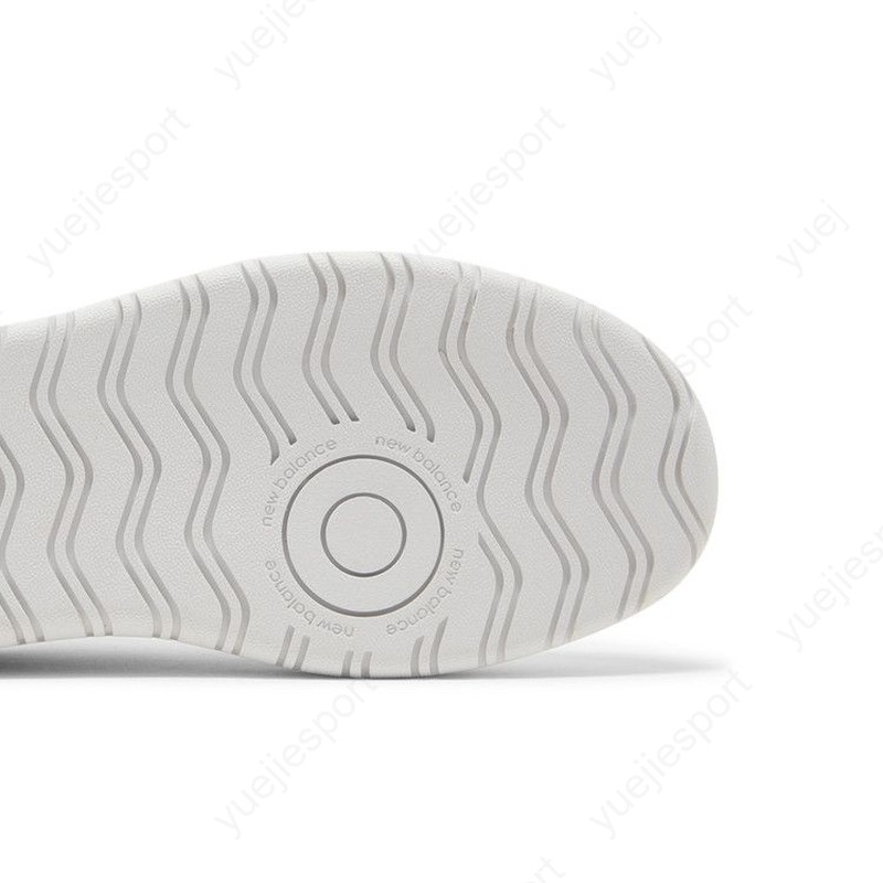 New Balance 302 White CT302LA